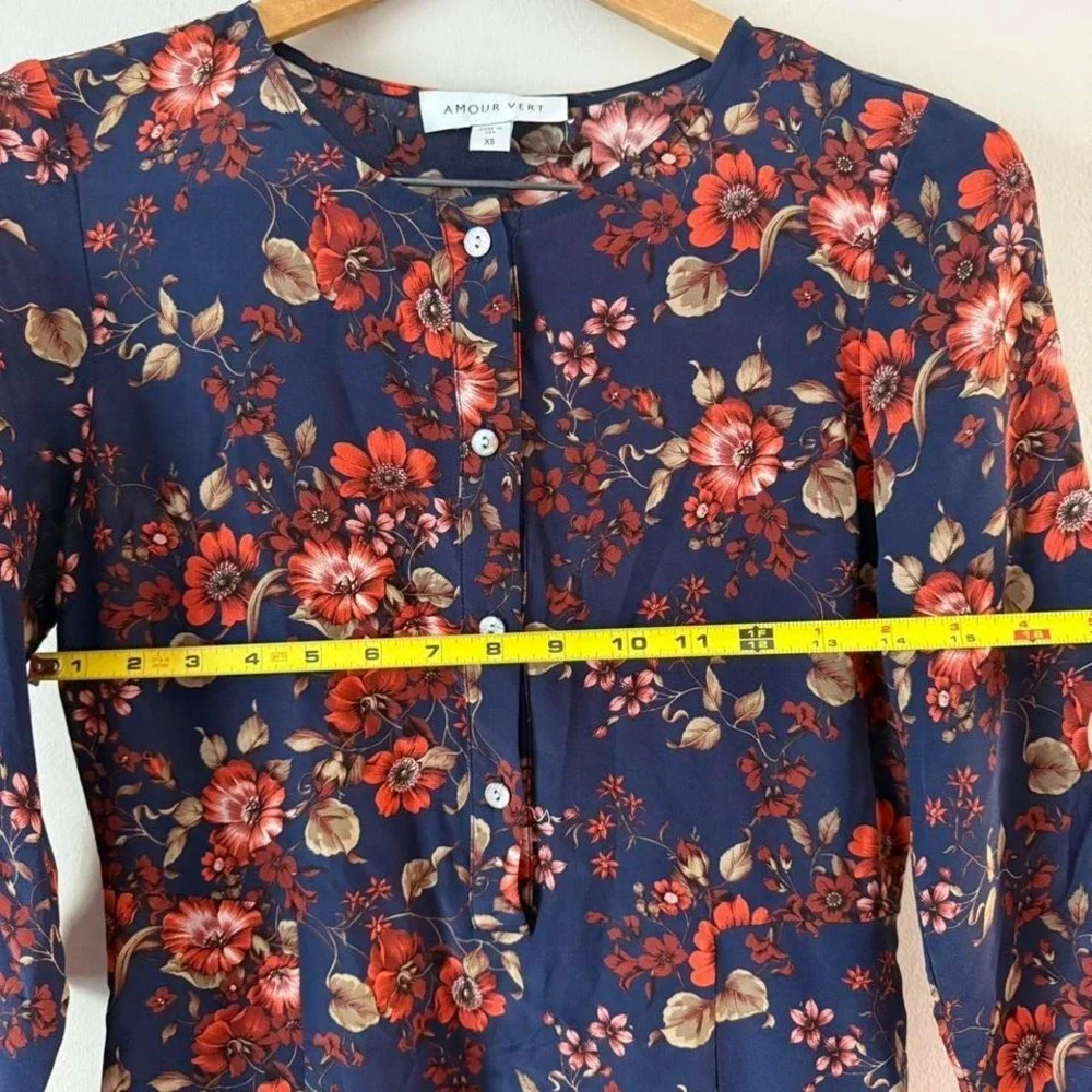 Women's Amour Vert Ingrid 100% Silk Floral Dress Navy 3/4 Sleeves Buttoned SZ XS - Picture 6 of 8